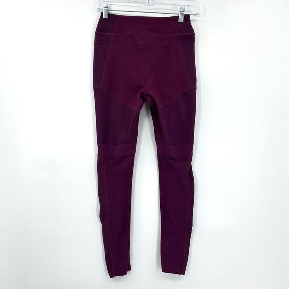 Gymshark True Texture Dark Ruby Mid Rise Leggings Full Length Women’s Size Small - Picture 7 of 12